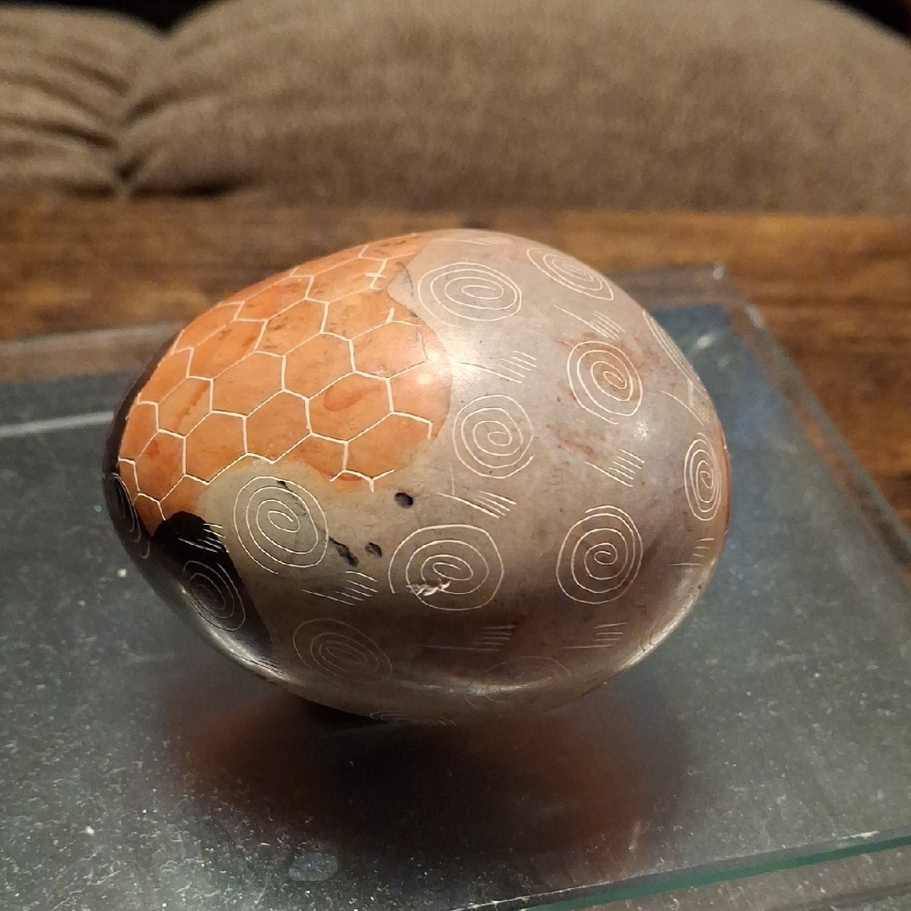 Kasii Kenya Stone Egg